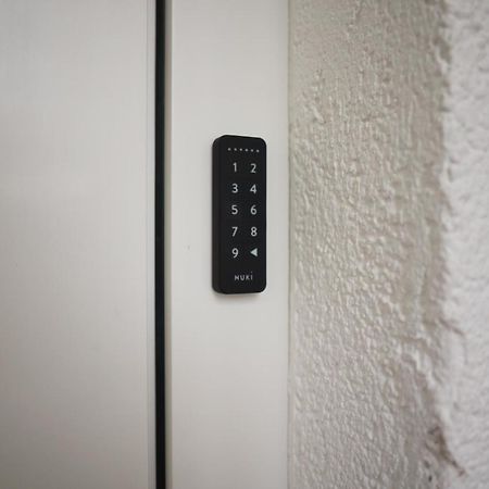 Raum921 - Stilvolles Apartment - Wlan, Tiefgarage, Kueche, Netflix Magdeburg Dış mekan fotoğraf