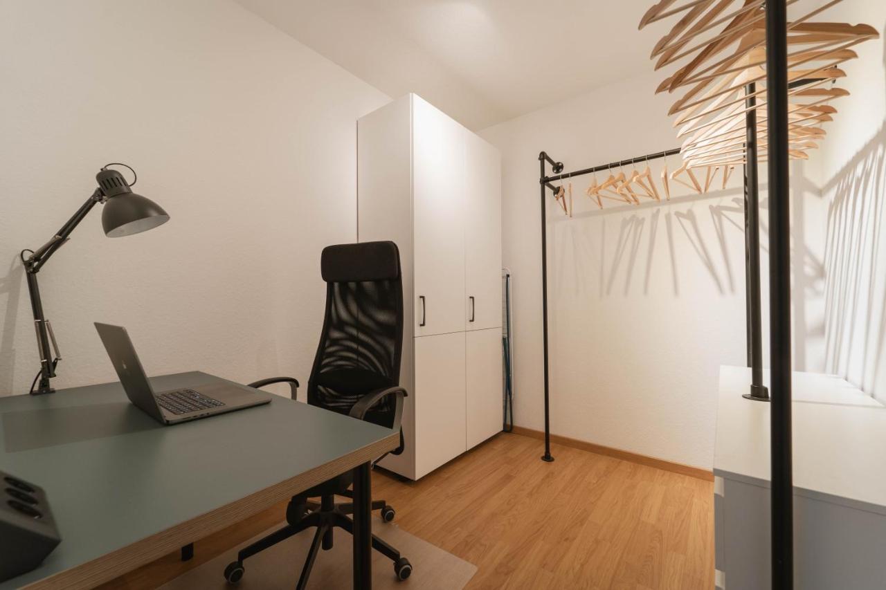 Raum921 - Stilvolles Apartment - Wlan, Tiefgarage, Kueche, Netflix Magdeburg Dış mekan fotoğraf