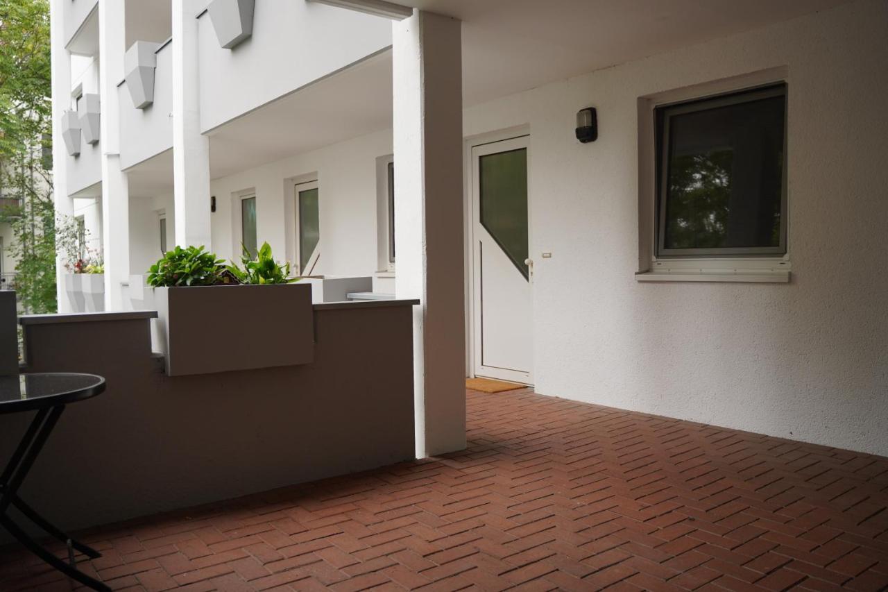 Raum921 - Stilvolles Apartment - Wlan, Tiefgarage, Kueche, Netflix Magdeburg Dış mekan fotoğraf